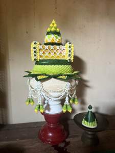 พานธูปเทียนแพ