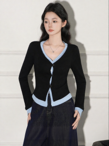 AUDISTY | Áo Thun Ôm Body V-neck Thiết Kế Lớp