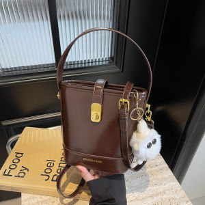 Red Bucket Bag Womens Crossbody Purse Wedding Bag Trendy Small Luxury Autumn Winter New Style Soft PU Leather Handbag