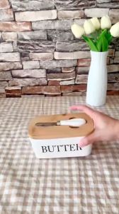 BOSSLU Kotak Penyimpanan Mentega Butter Bahan Keramik Butter Storage Dengan Pisau Oles & Tutup Kayu