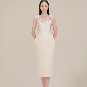 RYRYSTYLE ชุดเดรสปักลายอุตสาหกรรมหนักกลุ่มเล็ก1466สะโพกห่อสายนาฬิกาหรูหราต้นฤดูใบไม้ร่วง