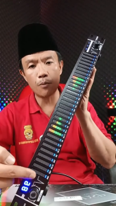 BOMGE DEQ-231B Stereo Audio Mixer Graphic Equalizer 31-Band Balance Effects Controller Digital DJ Mixer Processor