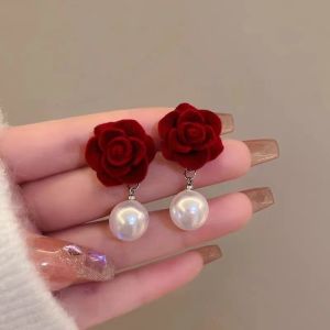 Elegant Wine Red Rose Flower Earrings Pearl Flocking Womens Fashion Jewelry Vintage Hong Kong Style Autumn Winter Ear Jewelry