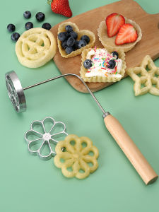 Fried Plum Blossom Pastry Mold Household Golden Honeycomb Cake Snack Money Circle Sugar Ring Making Tool Oil a Block of Wood Or Stone Model