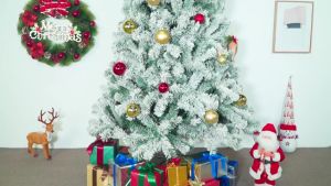 White Big Christmas Tree 120CM/150CM/180CM/210CM/240CM Metal Stand Snow Flocked Pine Needle Tree