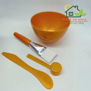 Bộ chén vàng trộn mặt nạ và cọ đắp mặt nạ dùng cho cá nhân spa mini nhụa pp dầy an toàn.