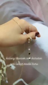 kalung love liontin juntai hitam elegan wanita titanium rose gold tahan luntur karat