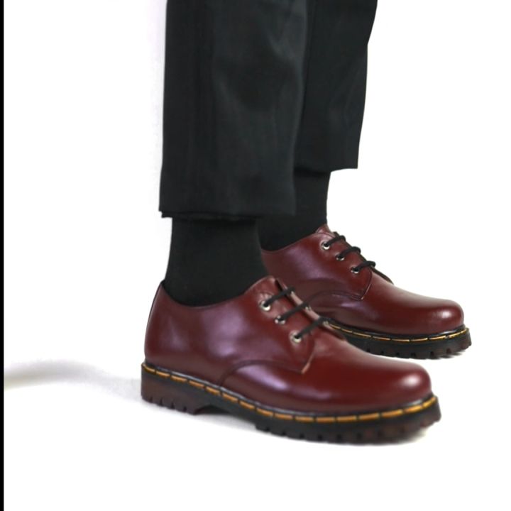 Sepatu Low Boots Dr Martens Pendek Pria Wanita Unisex Bahan Kulit