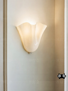 FANCY LAMP CLUB | Bedside & Hallway Creamy Style Wall Light