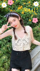 💥 HOT SALE💥 เสื้อกั๊กคอวีไหมพรมถัก กระดุมไหมพรม 2 สี