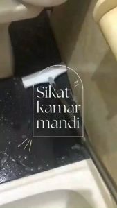Sikat Lantai Kamar Mandi Pembersih Dinding WC Wiper Dorong Serokan Air Gagang Panjang 2 In 1