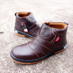 SEPATU PRIA KULIT COD