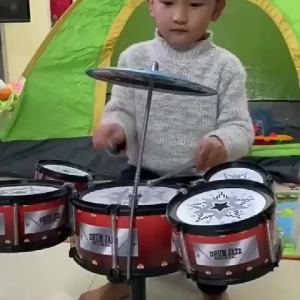 【Moucter】 กลองชุดเด็กสมจริง ของเล่นกลอง กลองชุดใหญ่3ใบ ของเล่นดนตรี ของขวัญสำหรับเด็ก