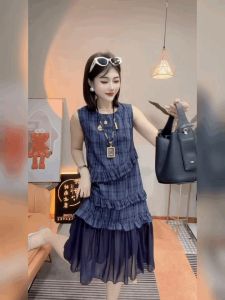Váy Vest Kẻ Caro Không Tay Dài Đến Đầu Gối Không Đều Thời Trang Mùa Xuân Hè Thu Váy Chữ a Cổ Tròn Váy Voan Lụa