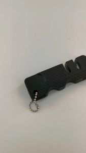 Mini knife sharpener household portable whetstone fruit knife sharpening stick outdoor portable ceramic knife sharpener