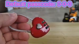 1PCS Resettable 3-Digit Passcode Padlock Heart Design Luggage Metal Code Lock Mini Coded Keyed Anti-Theft Locks (RANDOM COLOR) 4146