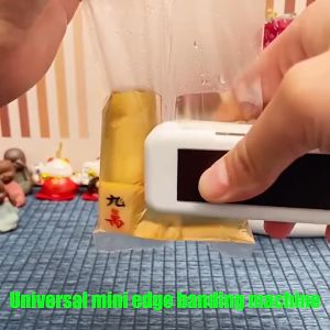 Mini Sealing Machine Heat Bag Sealing Machine Handheld Vacuum Heat Sealer Plastic Bag Clip Sealer Portable Packing Sealer for Food Snack Preservation