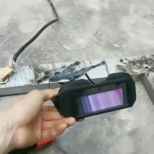 MOKETA Solar Auto Shade Darkening Welding Goggles Solar Powered Safety Goggle Welding Helmet Mask