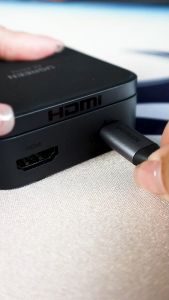 UGREEN Docking Station 4-in-1 USB-C to HDMI รองรับ (4K60Hz)+ PD 100W พร้อมแท่นวางมือถือ รุ่น 35590