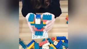 Jojotoy 520PCS Mainan Balok Meja Theme Mobil Mainan Brick Balok Susun Anak Diy Bahan Abs Kuat Tahan Lama