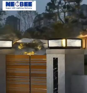 ไฟโซล่าเซลล์ โคมหัวเสา 300w 400w 500w สามารถปรับได้ 4แสงใน 1 โคม การควบคุมแสงอัจฉริยะ ไฟสวนหลอด