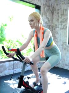 SUKE Sports Ice Cool Towel: A Versatile Sports Accessory