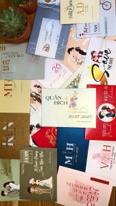 BTN101-331 - Thiệp cưới dạng ngang 17.6x12.6cm chất liệu Giấy Ánh Kim Thơm 210g