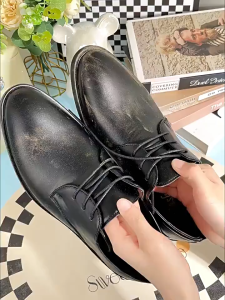 น้ำยาขัดรองเท้า ดูแลหนัง ดูแลรองเท้าหนังไม่มีสี และทําความสะอาด