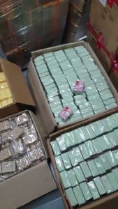 1ชิ้น【สบู่เปือย】ล้างหน้า&อาบน้ำ【ไม่มีกล่อง】โล๊ะสต๊อก รับตรงจากโรงงาน