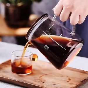 ชุดดริปกาแฟ แก้วกาแฟ เหยือกดริปกาแฟ lass kettle ดริปกาแฟ วัสดุทำจากแก้วหนา ทนอุณภูมิได้ดี ใช้งานง่าย มาพร้อมฝาปิด Alechaung coffee