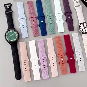20mm 22mm 18mm Engraved Strap for Samsung Galaxy Watch 6/4/classic/5/pro/3/Active 2 Leopard Silicone Bracelet Huawei Gt 2 E Band