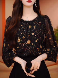 Fashion Light Luxury Temperament Anti-Aging Long Sleeves Female 2024 Fall New Design Sense All-Matching Printed Loose Slim Looking Tops