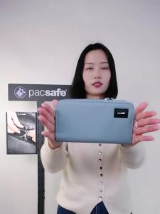 Pacsafe | Large Capacity Anti-RFID Theft Women Wallet Oxford Fabric