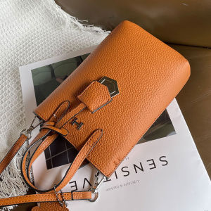 Elegant Leather Crossbody Phone Bag for Women Lightweight Stylish Korean Style Pure Color Vertical Shape Magnetic Buckle Closure
