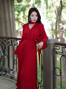 ReVe High-End Flame Rose Paris High Density Pearl Chiffon Shirt Pleated Skirt Set Womens Fashion Ensemble Long Sleeve V-Neck Polyester Fiber