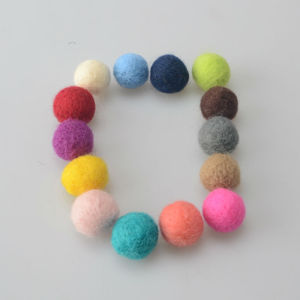 100pcs/Lot 20mm Wool Felt Balls Garland Party Decor Wedding Decorations Colourful Kids Room Decor Fun Home Decor Diy Craft