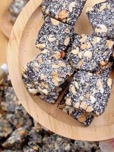 FANZUZHEN | Handmade Peanut Crisps Individually Wrapped