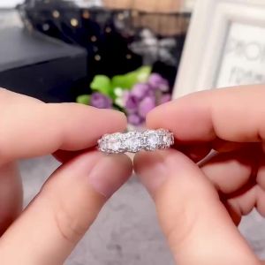 Huitan Bling Bling Cubic Zirconia Rings Micro Paved Round CZ Promise Love Ring Fashion Accessory for Women Wedding Bands Jewelry