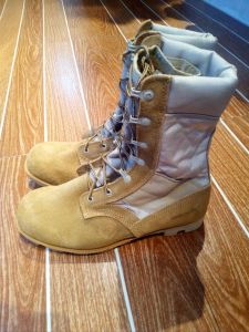 Frank Ranger Brown Boots - Suede upper padded collar lace-up design rugged sole durable construction.