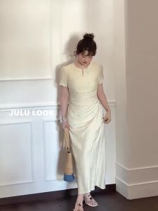 JULULOOK | Plus Size Traditional & Elegant Floral Embroidery Qipao Dress