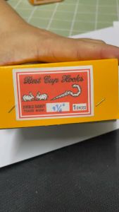 ตะขอแขวนรูปทรงตัว C ขนาด 1 1/4 นิ้ว 1 กล่อง (144 ตัว)