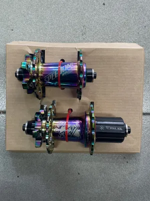 Speedone Soldier Oilslick Hubs 32 holes 6 pawls loud sound