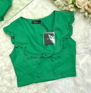 🔥ตรงปก🔥 จัดส่งจากไทย✅️🇹🇭 เสื้อครอป แขนกุดแต่งระบายตรงปก สไตล์เกาหลี รหัส อ06