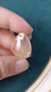 Mặt dây chuyền đá Mã Não hoa đào tự nhiên kiểu giọt nước 25x17.7mm thời trang tài lộc không kén mệnh HMC0248 Hoa Minh Gem