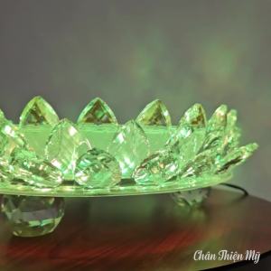 Đài Sen Pha Lê Tròn Trang Trí Tượng Quan Âm Cùng Phật Di Lặc CHÂN THIỆN MỸ Có Đèn LED Đổi Màu Kèm Điều Khiển Từ Xa