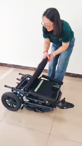 🦼CHỈ 9Tr sở hữu ngay xe lăn điện siêu gọn nhẹ GBM-501 gấp gọn như 1 chiếc vali kéo - Cần gạt đổi Trái hoặc Phải BH chính hãng