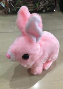 Mainan Kelinci anak bisa jalan