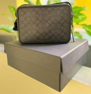 CHARTER CROSSBODY 24 IN SIGNATURE CANVAS
