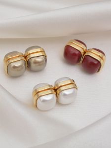 Attractive Double-Sided Square Pearl Magnetic Ear Clips Womens Fashion Jewelry Geometric Design Colorful Elegant Ear Studs