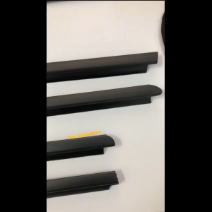ORIGINAL PERODUA AXIA 14-22/BEZZA 14-19 MOULDING DOOR GLASS LINING RUBBER OUTER WINDOW GETAH CERMIN PINTU LUAR TINGKAP